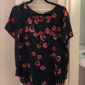 Pleione Pleated Back Print Blouse